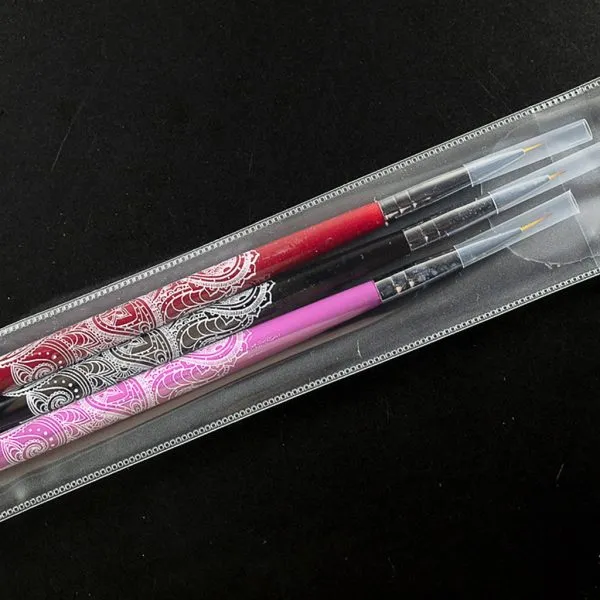 21152- SET DE 3 PINCELES LINER