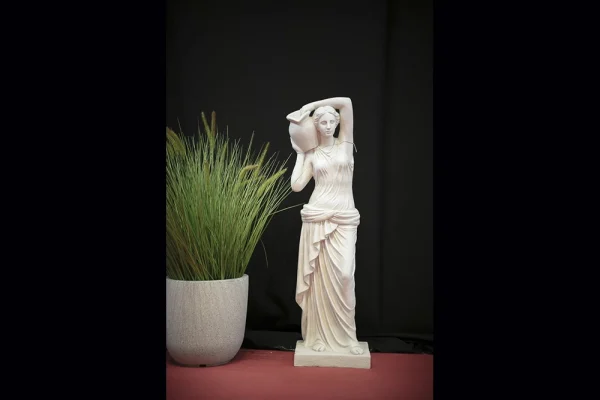 ESTATUA DIOSA