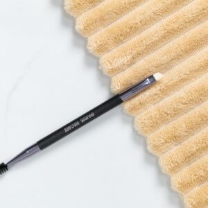 40711- BROCHA PLATEADA LANA  MASCARA&EYEBROW