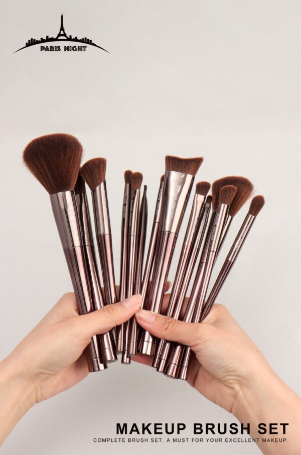 41001 BROCHA CINTURA PEQUENA POWDER